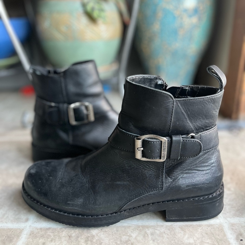Harley Davidson ankle leather boots with side zipper. Size 7 1/2. - Picture 5 of 15
